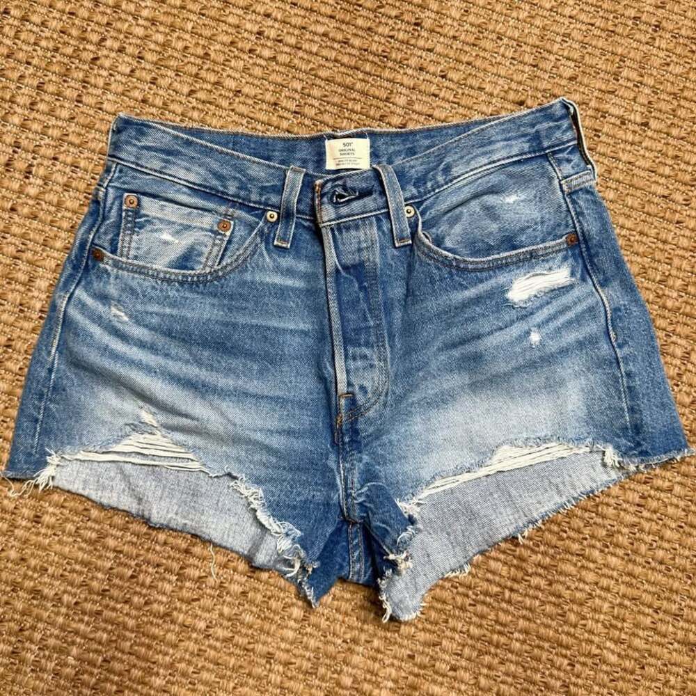 Levi's 501 Original Denim Shorts SIZE W30 Authentic New Never Worn